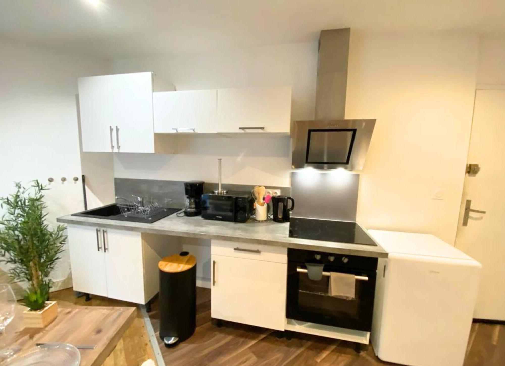 Apartament Le General - 4 Personnes - Poitiers - La Conciergerie Zewnętrze zdjęcie